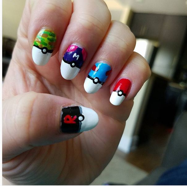 nailart pokemon © 2016 brilio.net