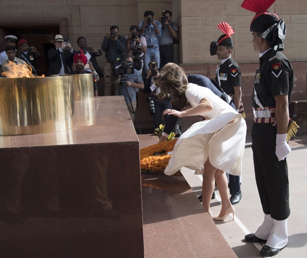 kecelakaan fashion © 2016 brilio.net kecelakaan fashion © 2016 brilio.net