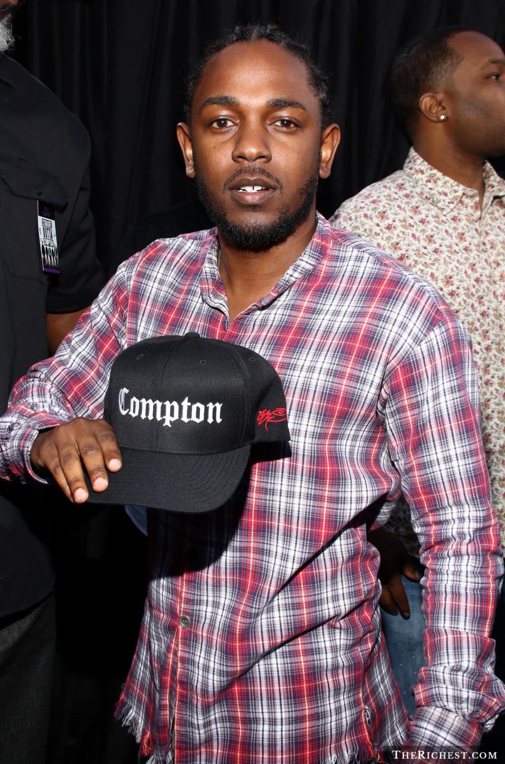  artis rendah hati © 2016 brilio.net