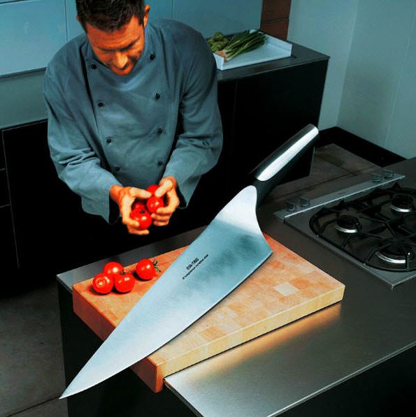 benda raksasa © 2016 brilio.net