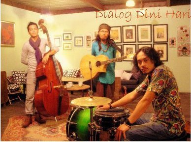 10 Band Indonesia yang punya nama unik, kamu pernah dengar lagunya?