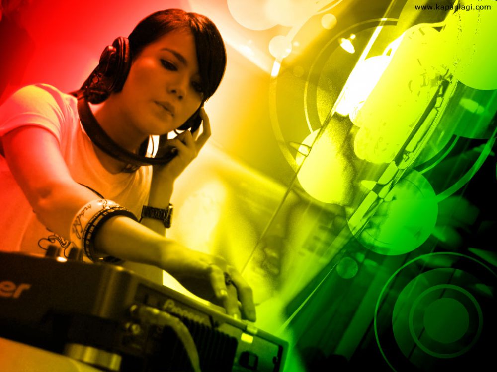 selebriti DJ © 2016 brilio.net