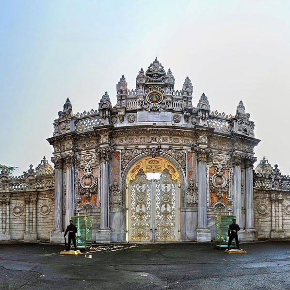 Dolmabahce Palace © 2016 brilio.net