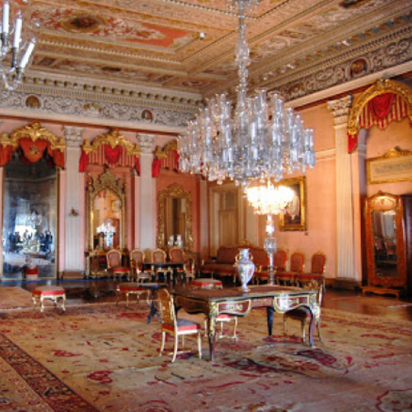 Dolmabahce Palace © 2016 brilio.net