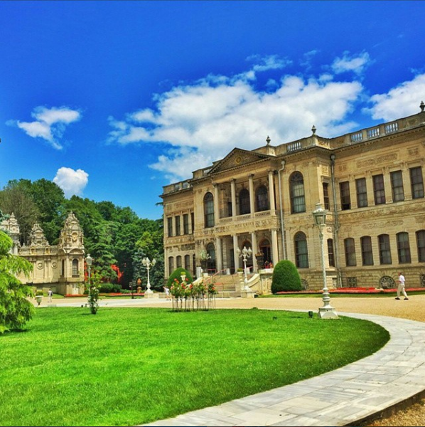 Dolmabahce Palace © 2016 brilio.net