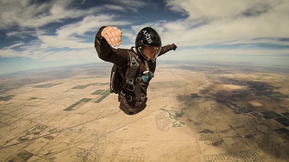 aksi mantan tentara tanpa kaki © 2016 brilio.net