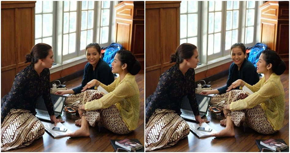 Foto Dian Sastro saat proses reading film Kartini bikin heboh, kenapa?