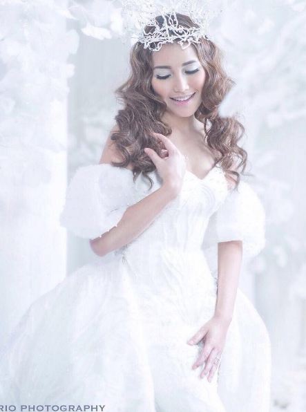 Ayu vs Nagita © 2016 brilio.net  Ayu vs Nagita © 2016 brilio.net