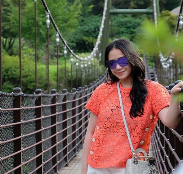 Ayu vs Nagita © 2016 brilio.net  Ayu vs Nagita © 2016 brilio.net