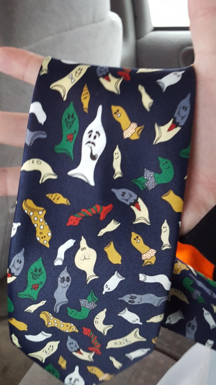 barang obralan ini aneh banget © 2016 brilio.net