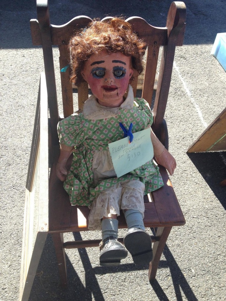 barang obralan ini aneh banget © 2016 brilio.net