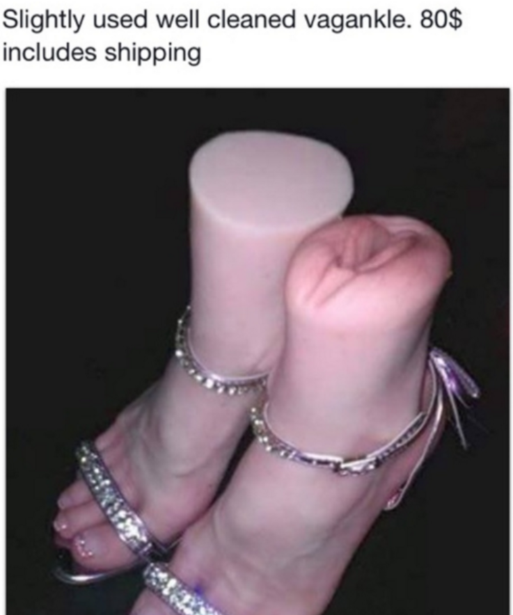 barang obralan ini aneh banget © 2016 brilio.net