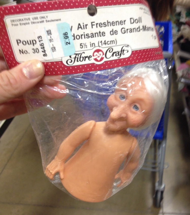 barang obralan ini aneh banget © 2016 brilio.net