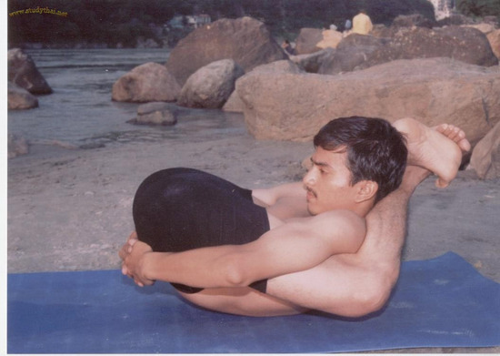 orang lentur ini bikin bengong sekaligus merinding © 2016 brilio.net