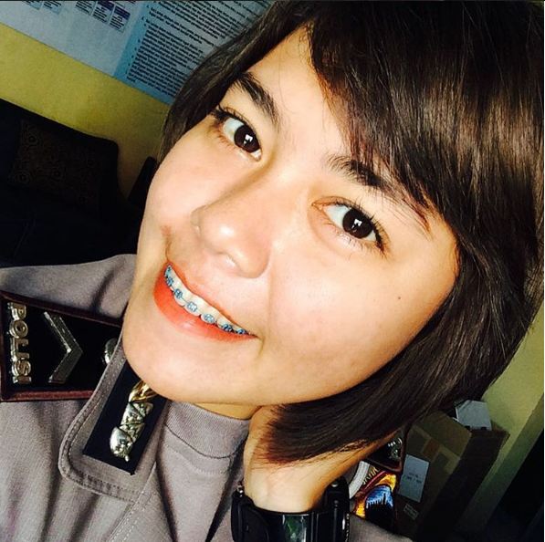 foto cantik polwan yang hebohkan netizen © 2016 brilio.net
