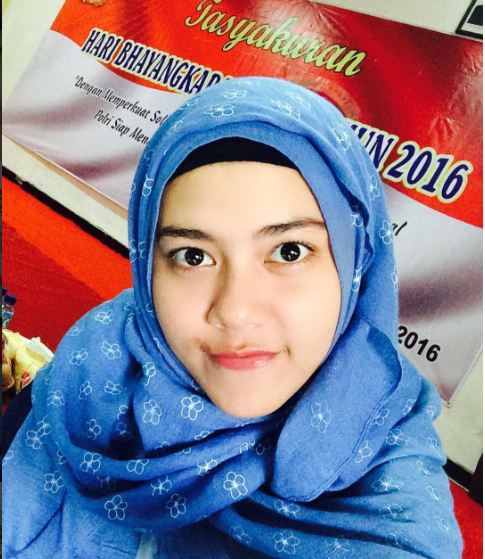 foto cantik polwan yang hebohkan netizen © 2016 brilio.net