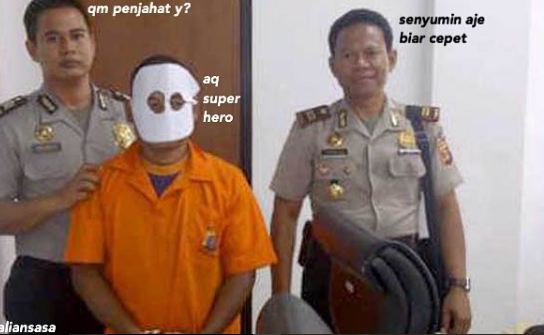 percakapan pak polisi ini bikin ketawa ngakak © 2016 brilio.net percakapan pak polisi ini bikin ketawa ngakak © 2016 brilio.net