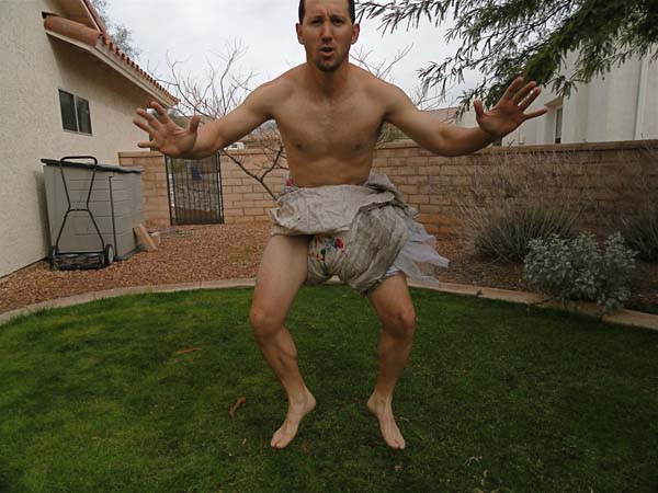 tingkah konyol dilakukan pria ini setelah bercerai © 2016 brilio.net