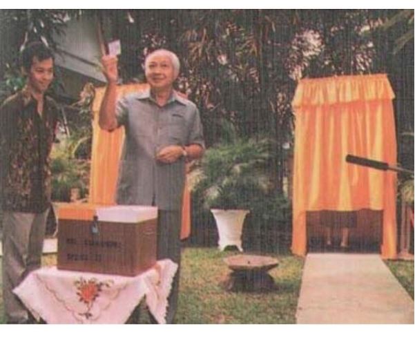 foto langka presiden soeharto © 2016 brilio.net foto langka presiden soeharto © 2016 brilio.net