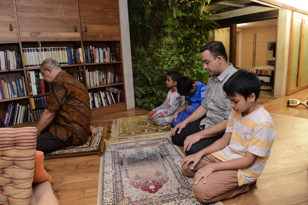 aktivitas anies setelah tak menjabat © 2016 brilio.net