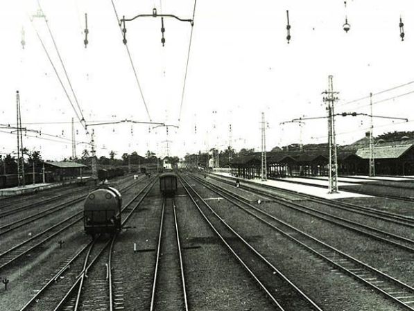 foto langka sejarah kereta api indonesia © 2016 brilio.net foto langka sejarah kereta api indonesia © 2016 brilio.net