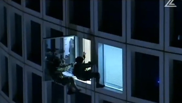 latihan tentara ekstrem © 2016 brilio.net