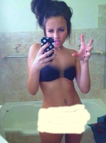 Cewek Mabuk © 2016 brilio.net Cewek Mabuk © 2016 brilio.net