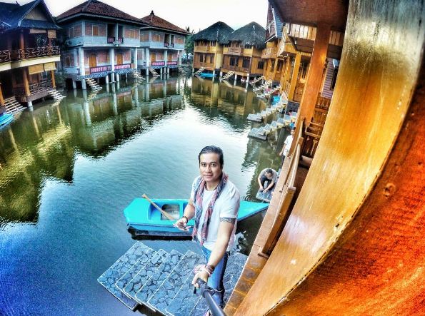 adjiepangestu liburan © 2016 brilio.net adjiepangestu liburan © 2016 brilio.net