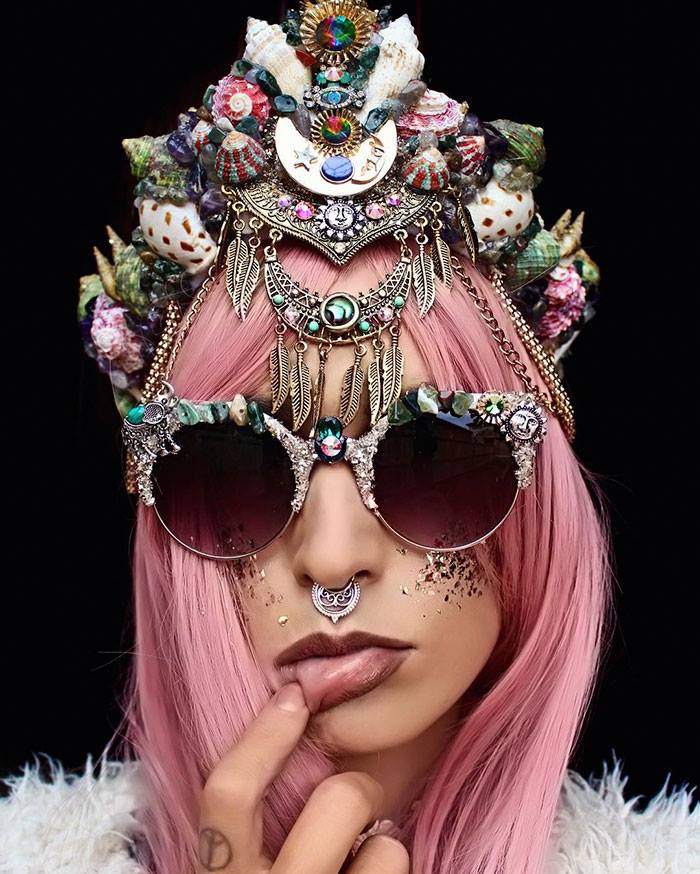 mahkota kulit kerang © 2016 brilio.net mahkota kulit kerang © 2016 brilio.net