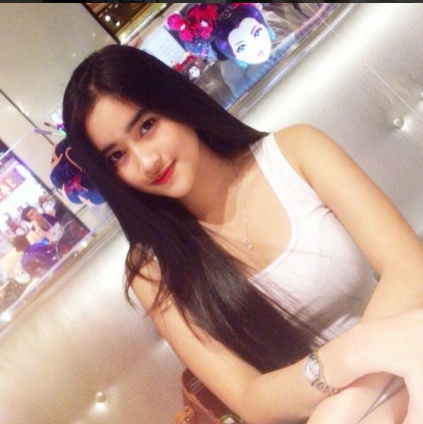 bidadari UI © 2016 brilio.net bidadari UI © 2016 brilio.net