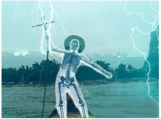 14 Editan Photoshop ngasal © 2016 brilio.net