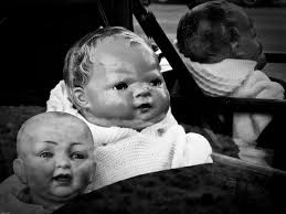 10 Mainan anak ini gagal lucu, justru bikin merinding!