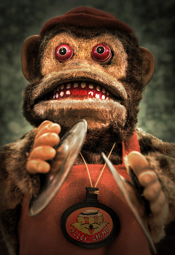 10 Mainan anak ini gagal lucu, justru bikin merinding!