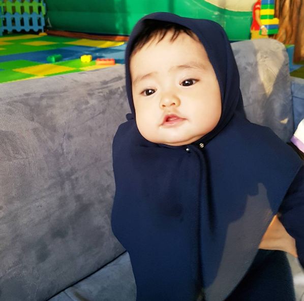 lucunya anak kedua oki setiana dewi © 2016 brilio.net lucunya anak kedua oki setiana dewi © 2016 brilio.net