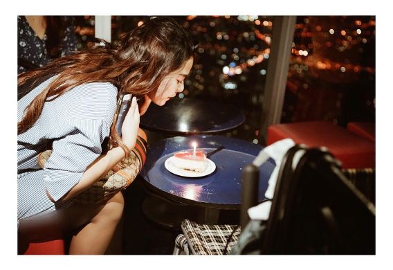 artis ini pilih rayakan ultah di luar negeri © 2016 brilio.net