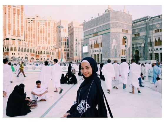 artis ini pilih rayakan ultah di luar negeri © 2016 brilio.net