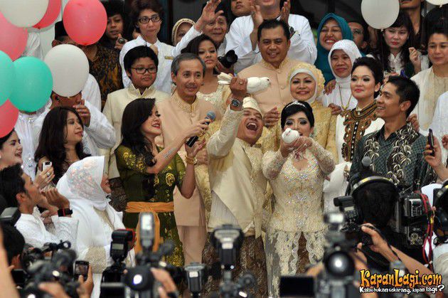 nikahan televisi  © 2016 brilio.net nikahan televisi  © 2016 brilio.net