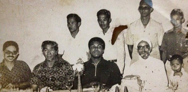 muhammad ali ke indonesia © 2016 brilio.net muhammad ali ke indonesia © 2016 brilio.net