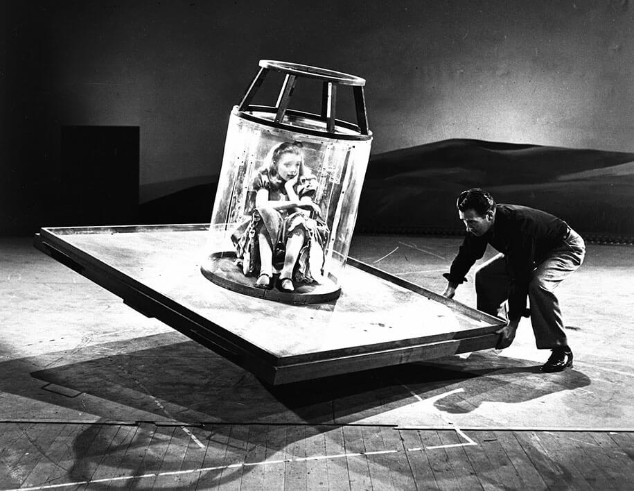 bts alice © 2016 brilio.net