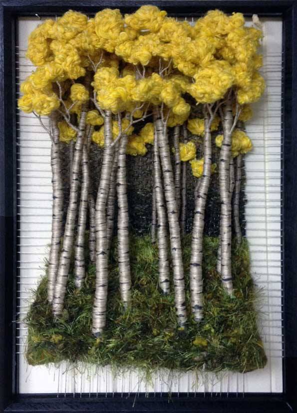 Lukisan 3 dimensi dari benang rajut karya Doktor Sains ini keren