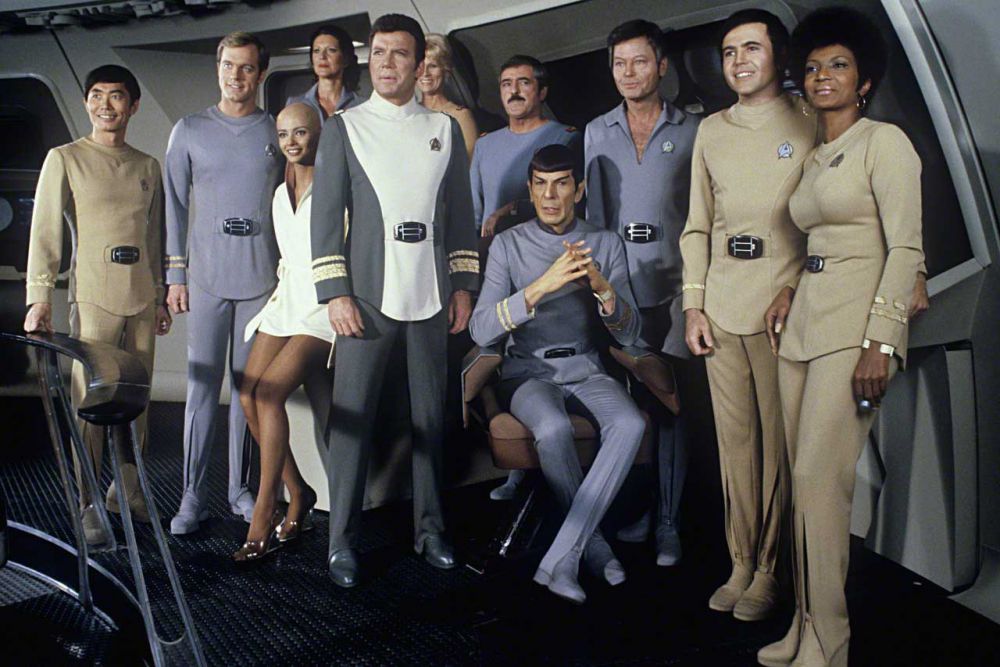 Ini kostum Star Trek di tiap episode, kamu suka yang mana?