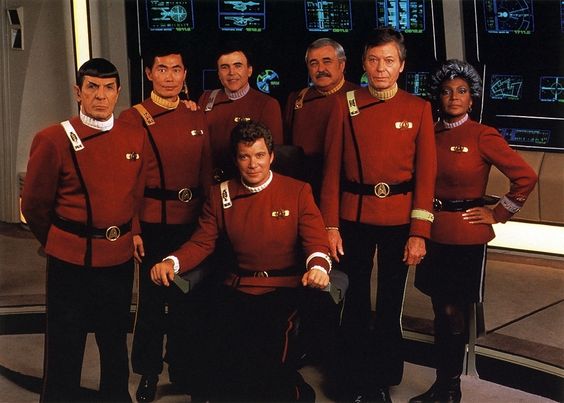 Ini kostum Star Trek di tiap episode, kamu suka yang mana?