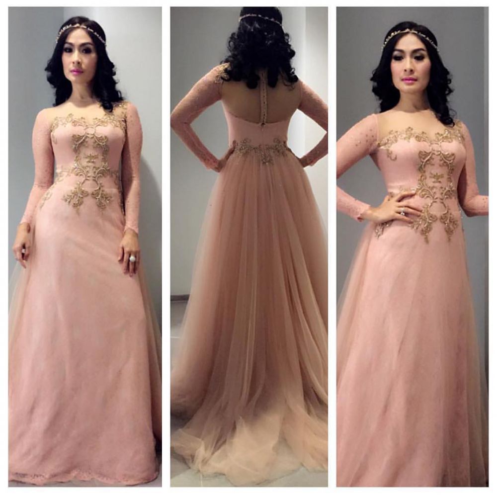 desainer artis © 2016 brilio.net desainer artis © 2016 brilio.net