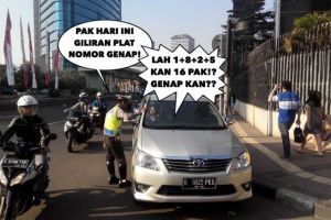 9 Meme 'ganjil genap' ini bikin kamu tersenyum kecut, ada-ada aja nih!