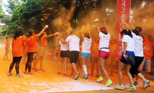 Color Run CIMB Niaga © 2016 brilio.net