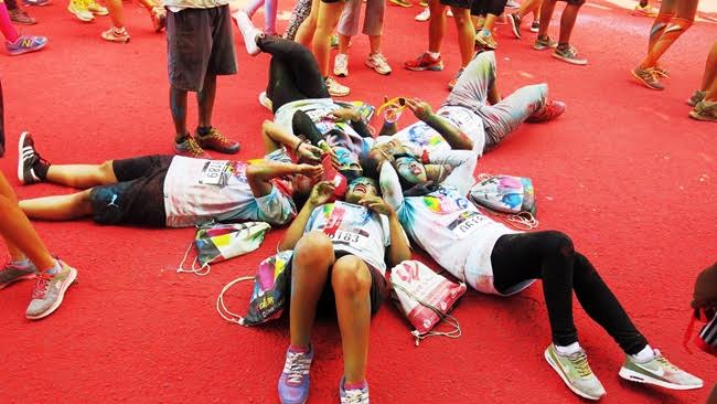 Color Run CIMB Niaga © 2016 brilio.net