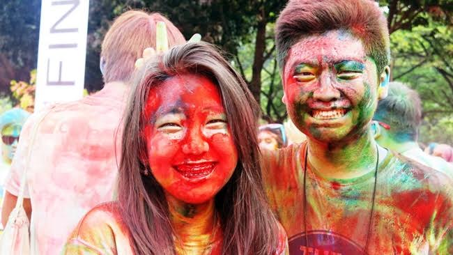 Color Run CIMB Niaga © 2016 brilio.net