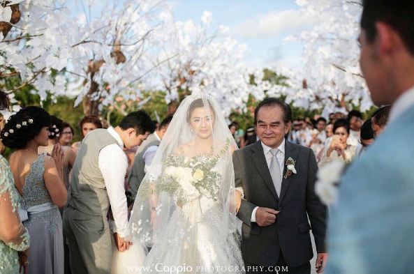 15 Foto romantisnya pernikahan Samuel & Franda, bak di negeri dongeng