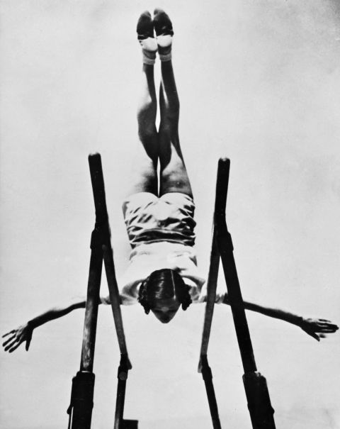 evolusi kostum senam © 2016 brilio.net