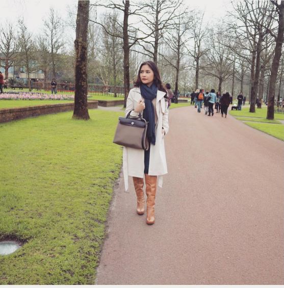 gaya prilly © 2016 brilio.net gaya prilly © 2016 brilio.net